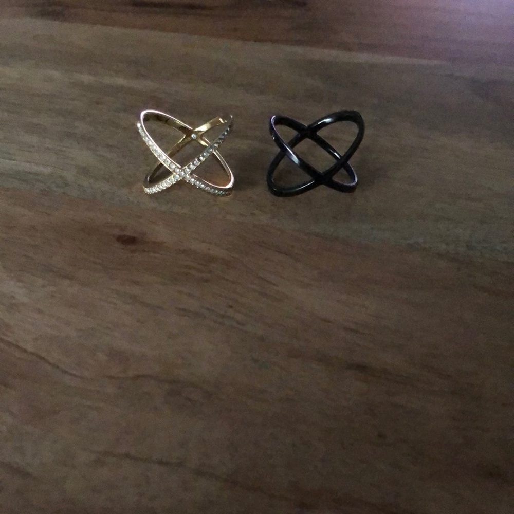 Set of 2 Michael Kors rings